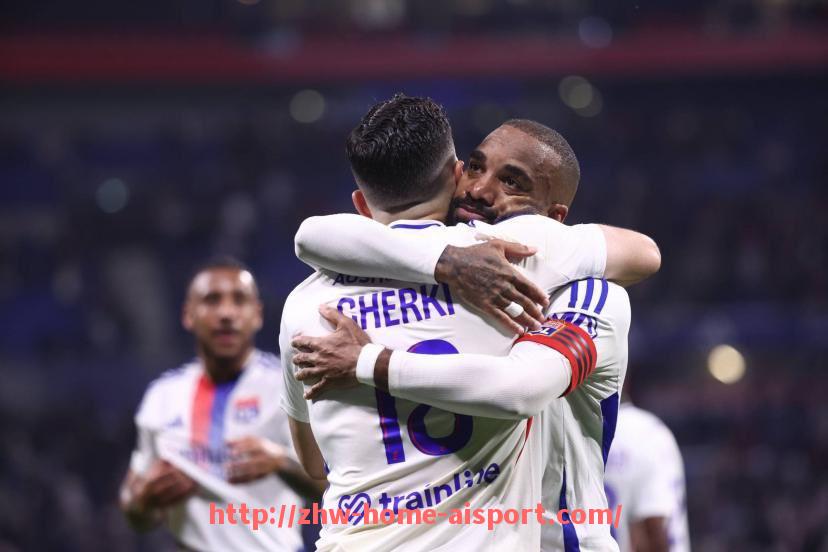 爱体育-意甲联赛中罗马球队阵容与城市文化关联解析